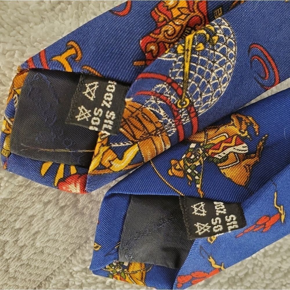 2 Salvatore Ferragamo ties made in Italy 100%silk - Picture 3 of 11